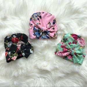 3 newborn hats